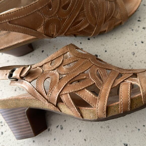 Josef Seibel Women's Ruth Tan Leather Cut Out Open Toe Comfy Sandals Size 40 EUC - Picture 12 of 12